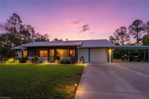 2210 19th St SW, Naples, FL 34117