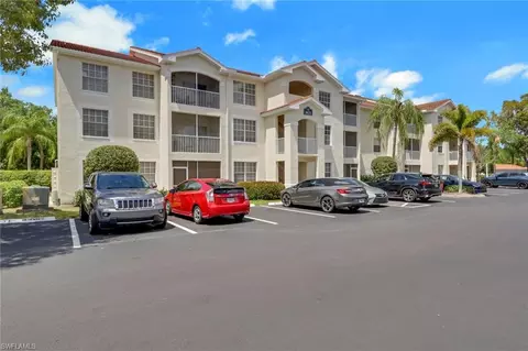 4625 Saint Croix Ln #1136, Naples, FL 34109
