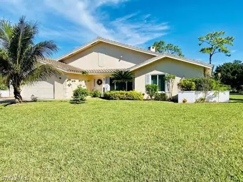 9968 Ortega Ln, Bonita Springs, FL 34135