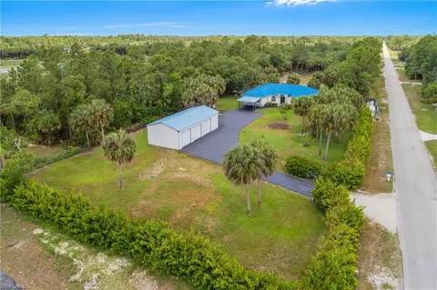 104 12th Ave NW, Naples, FL 34120