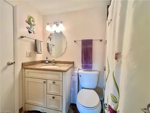 Bath - 273 Cape Sable Dr, Naples, FL 34104 photo 3 of 3