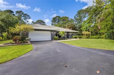 4710 15th Ave SW, Naples, FL 34116