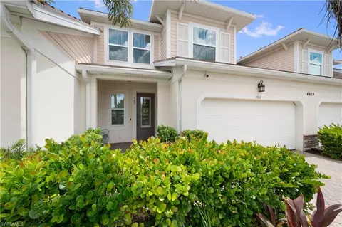 4619 Arboretum Cir #102, Naples, FL 34112
