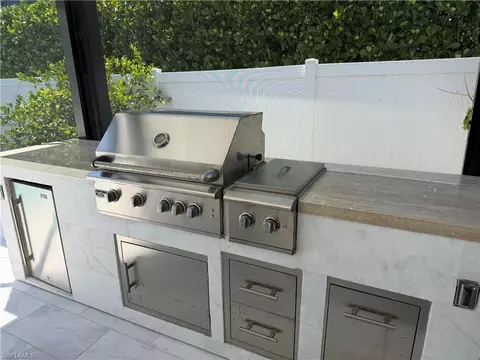 Kitchen - 112 Capri Blvd, Naples, FL 34113 photo 6 of 6