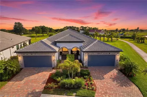 3520 Stoneville Dr, Alva, FL 33920