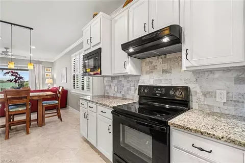Kitchen - 20317 Corkscrew Shores Blvd, Estero, FL 33928 photo 4 of 8