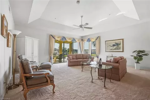 1875 Les Chateaux Blvd #303, Naples, FL 34109