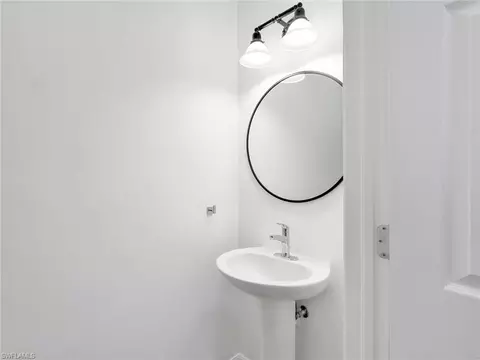 Bath - 15620 Marcello Cir #160, Naples, FL 34110 photo 1 of 3