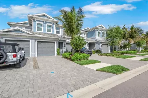 2633 Seychelles Cir #2305, Naples, FL 34112