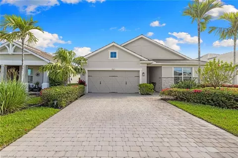 20075 Tavernier Dr, Estero, FL 33928