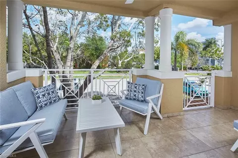 850 6th Ave N #204, Naples, FL 34102