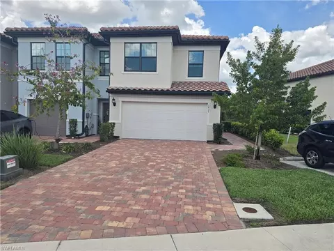1437 Weeping Willow Ct, Cape Coral, FL 33909