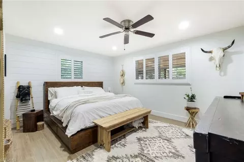 Bedroom - 20621 Pine Tree Ln, Estero, FL 33928 photo 1 of 3