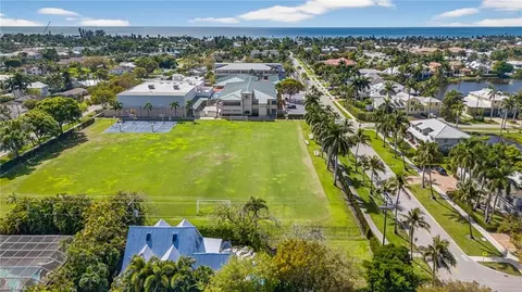 View/Area - 660 8th Ave S, Naples, FL 34102 photo 5 of 7