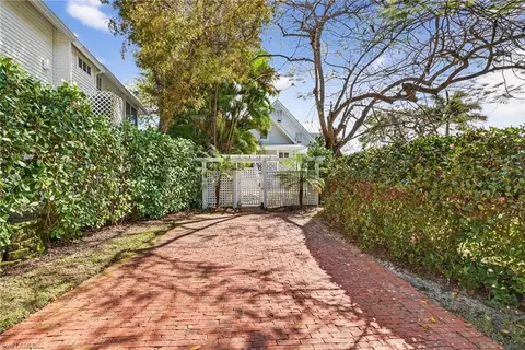 Exterior - 660 8th Ave S, Naples, FL 34102 photo 5 of 5