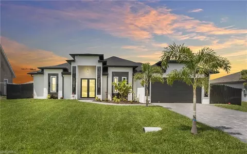 1306 NE 1st Ave, Cape Coral, FL 33909