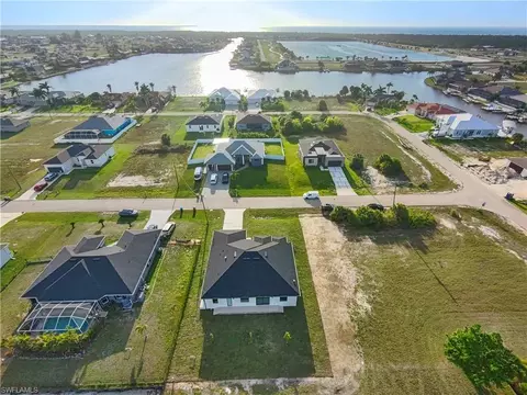 3539 NW 41st Pl, Cape Coral, FL 33993