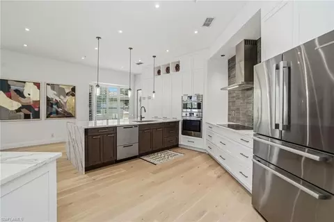 1835 Les Chateaux Blvd #204, Naples, FL 34109