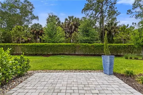 Exterior - 10475 Ventana Ln, Naples, FL 34120 photo 3 of 8