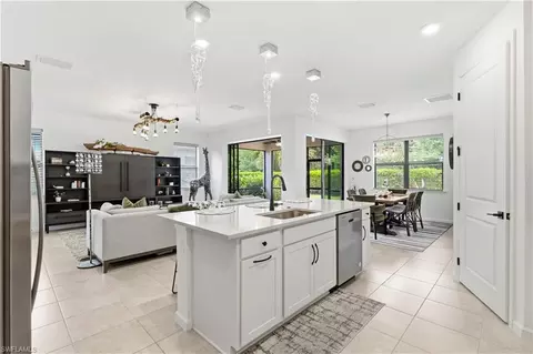 Kitchen - 10475 Ventana Ln, Naples, FL 34120 photo 2 of 3
