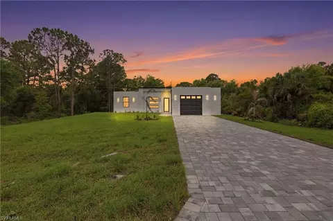 669 Windermere Dr, Lehigh Acres, FL 33972