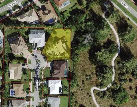 617 Somerset Ct, Marco Island, FL 34145