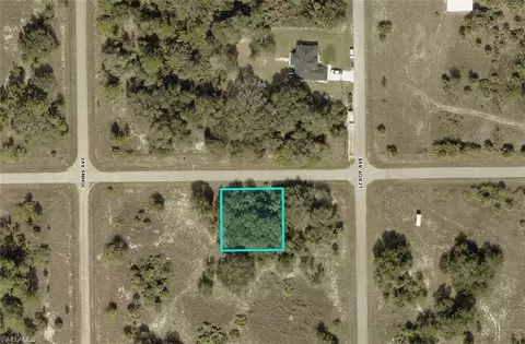 3604 E 17th St, Lehigh Acres, FL 33972