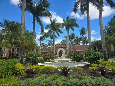 1210 Reserve Way #204, Naples, FL 34105