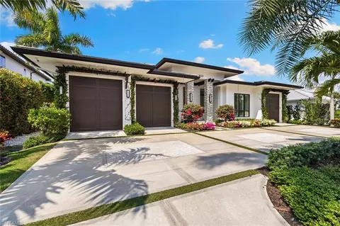 Exterior - 1850 Kingfish Rd, Naples, FL 34102 photo 4 of 7