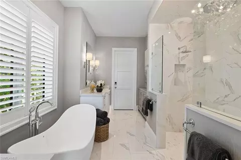 Bath - 1850 Kingfish Rd, Naples, FL 34102 photo 2 of 10
