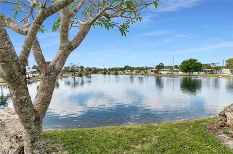 View/Area - 33 Monaco Ter, Naples, FL 34112 photo 3 of 10