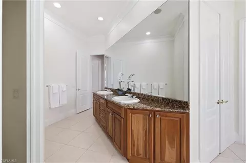 Bath - 2844 Coco Lakes Dr, Naples, FL 34105 photo 2 of 6