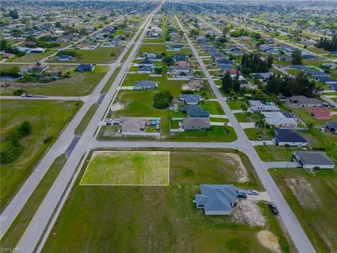 2900 Tropicana Pkwy W, Cape Coral, FL 33993
