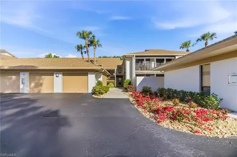 517 Lake Louise Cir #103, Naples, FL 34110