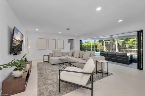 3777 Fountainhead Ln, Naples, FL 34103