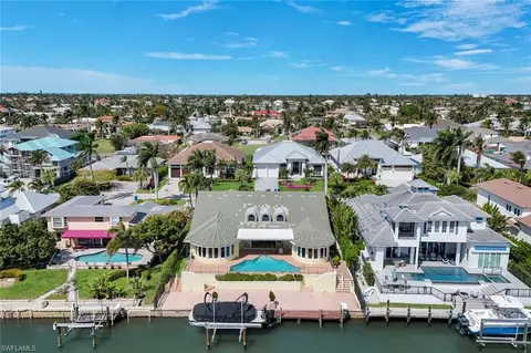 View/Area - 2147 Snook Dr, Naples, FL 34102 photo 1 of 4