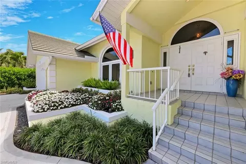 Exterior - 2147 Snook Dr, Naples, FL 34102 photo 14 of 18