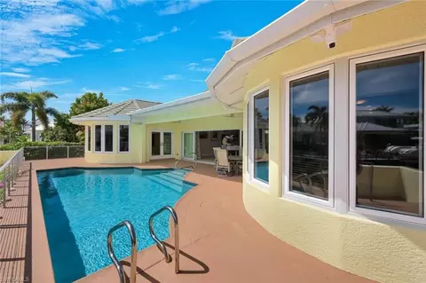Exterior - 2147 Snook Dr, Naples, FL 34102 photo 9 of 18