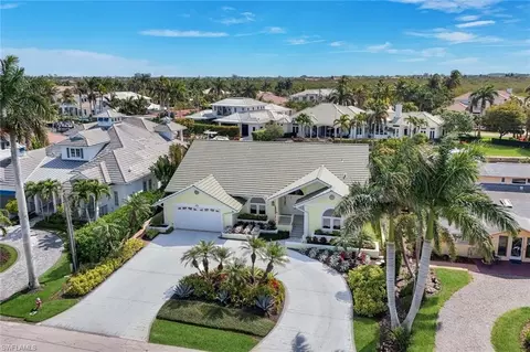 View/Area - 2147 Snook Dr, Naples, FL 34102 photo 4 of 4