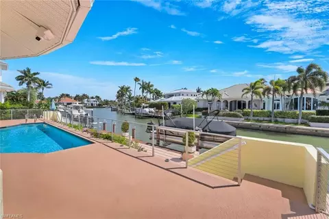 Exterior - 2147 Snook Dr, Naples, FL 34102 photo 8 of 18