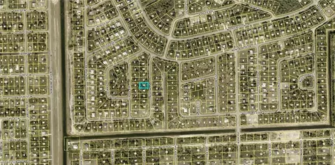 740 Longbow Ln, Lehigh Acres, FL 33972