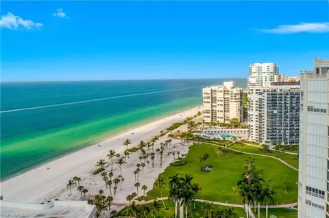 4021 Gulf Shore Blvd N #1103, Naples, FL 34103