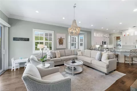 710 Bentwater Cir #204, Naples, FL 34108