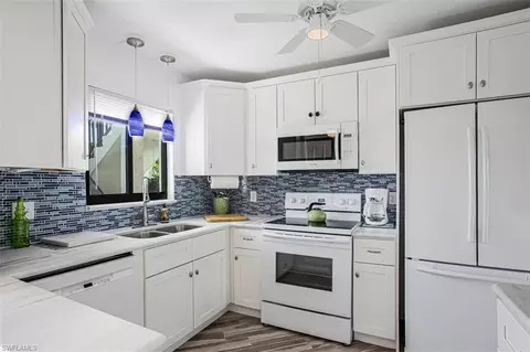 4257 27th Ct SW #102, Naples, FL 34116