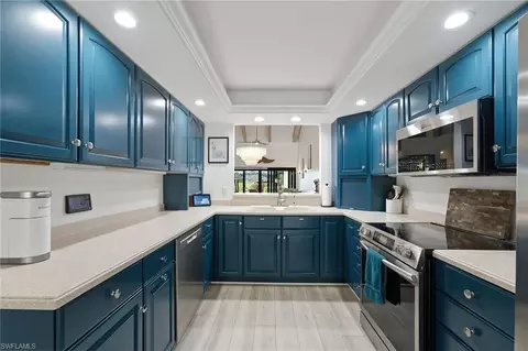 Kitchen - 646 Augusta Blvd, Naples, FL 34113 photo 3 of 4