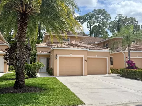 750 Luisa Ln #2, Naples, FL 34104
