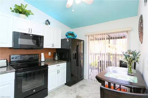 4030 Northlight Dr, Naples, FL 34112