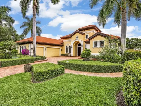 7436 Byrons Way, Naples, FL 34113 photo 4