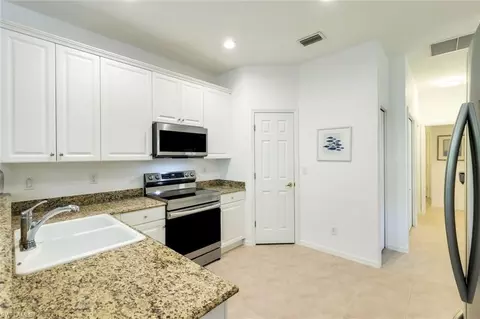 Kitchen - 13634 Lucera Ct, Estero, FL 33928 photo 1 of 4