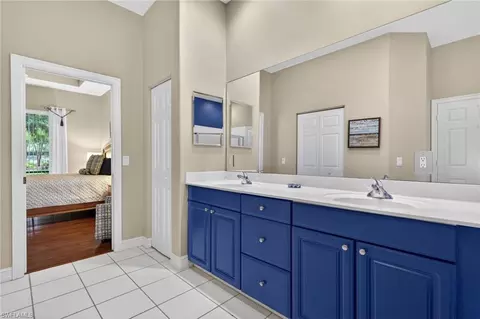 Bath - 21840 Masters Cir, Estero, FL 33928 photo 3 of 4